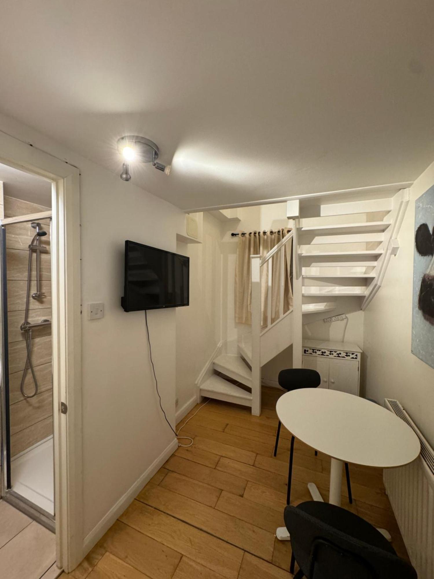 Cozy Rooms Near Central London Bagian luar foto